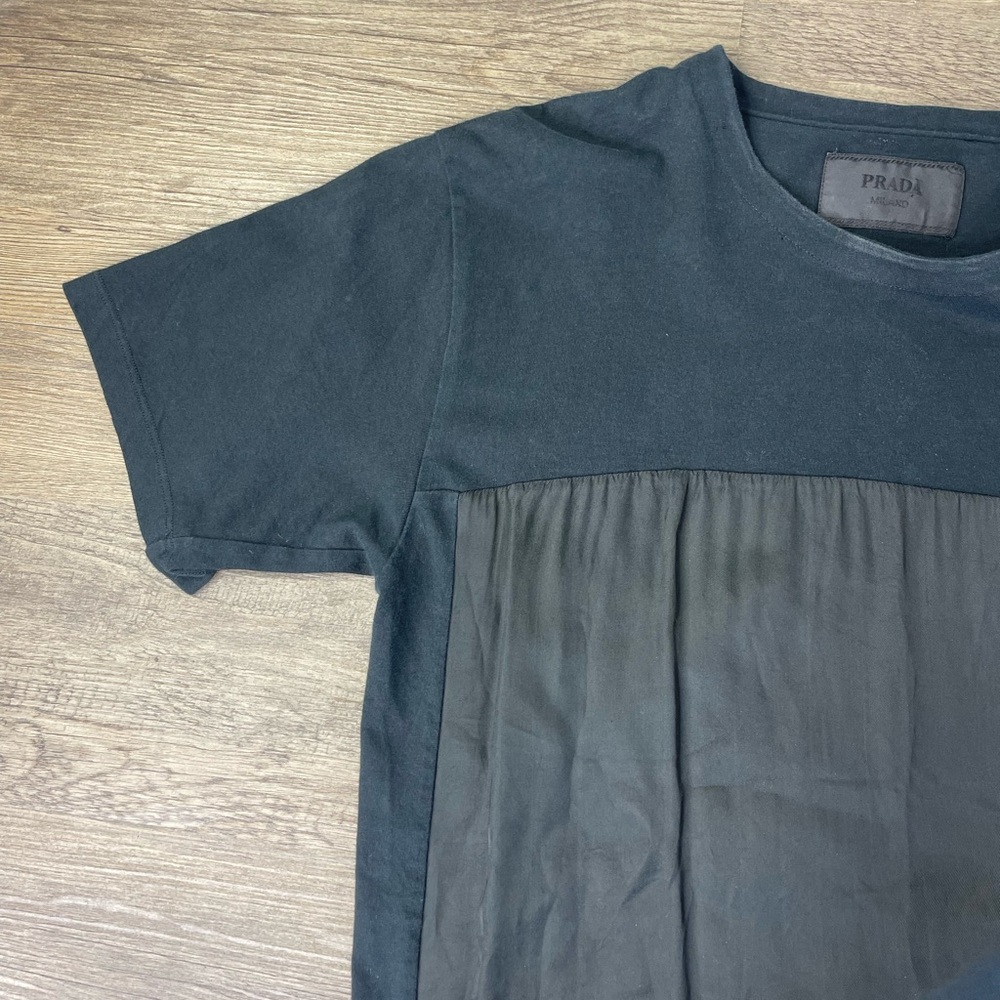 Prada Women’s Black Short Sleeve Shirt, Cotton Viscose, size Small - Picture 3 of 11